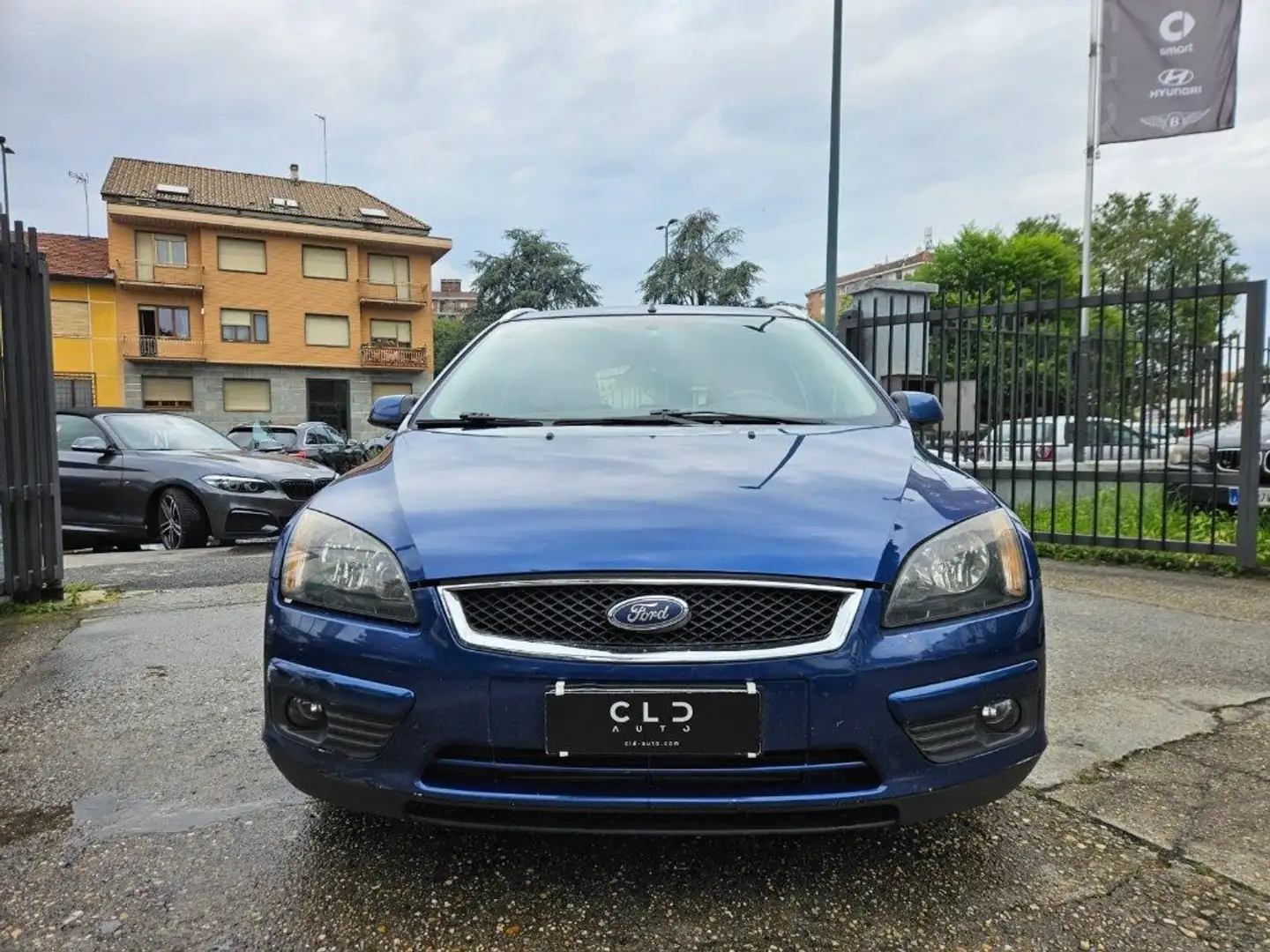 Ford Focus 1.6 TDCi (90CV) SW Blau - 2