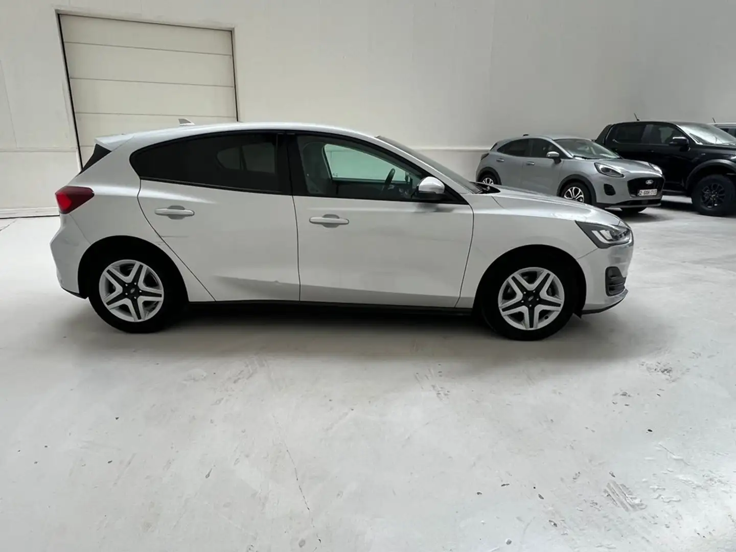 Ford Focus * Low Price = Damage  ! - 55000km - garantie * Silver - 2