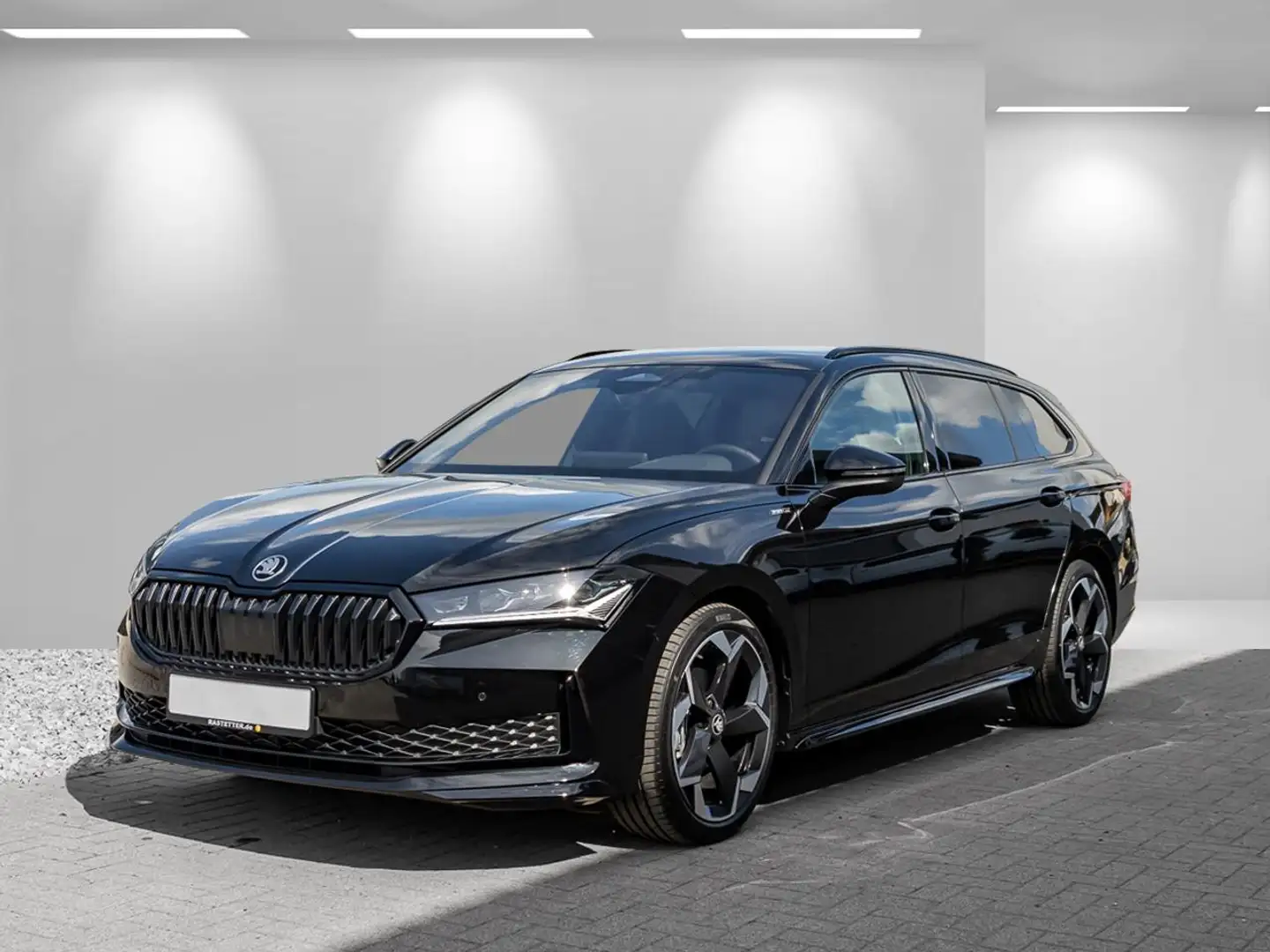 Skoda Superb Combi DSG Sportline AHK+Matrix+ACC+Navi+Akustik+Ka Zwart - 2
