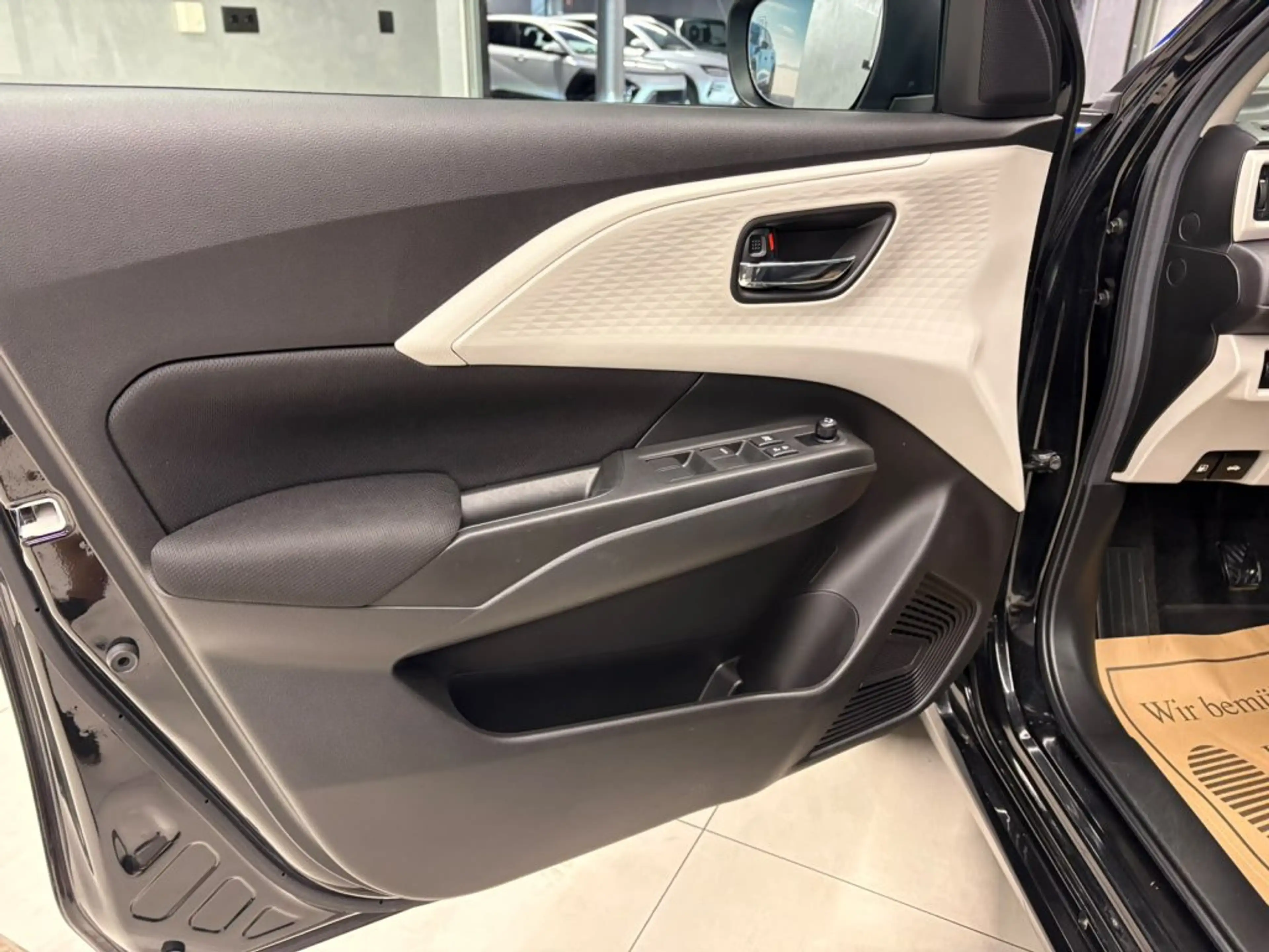Suzuki Swift 1.2 HYBRID ALLGRIP shine — photo 7