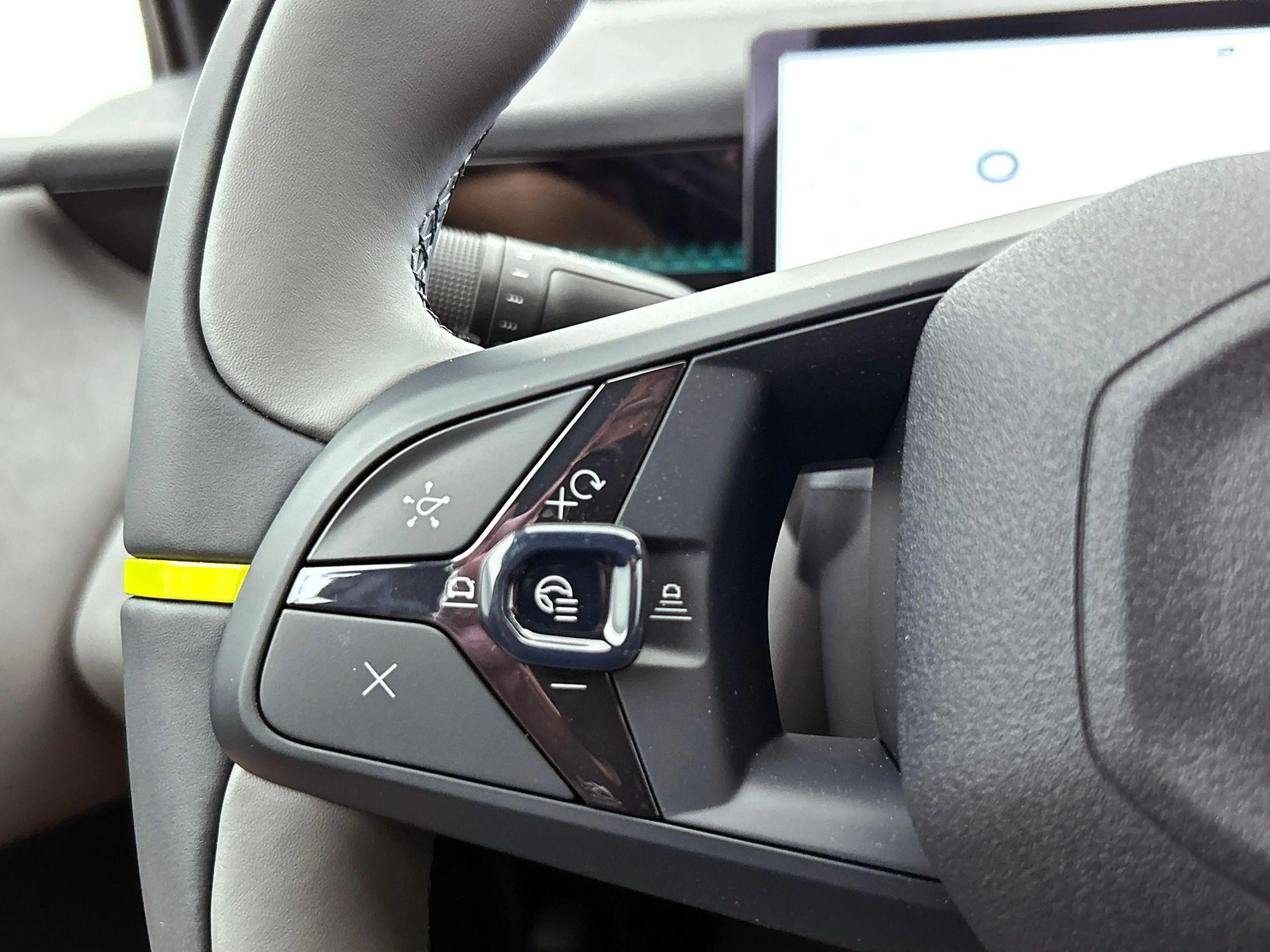 Lynk & Co 02 More 66 kWh | lederen bekleding | 360 graden camer — photo 6