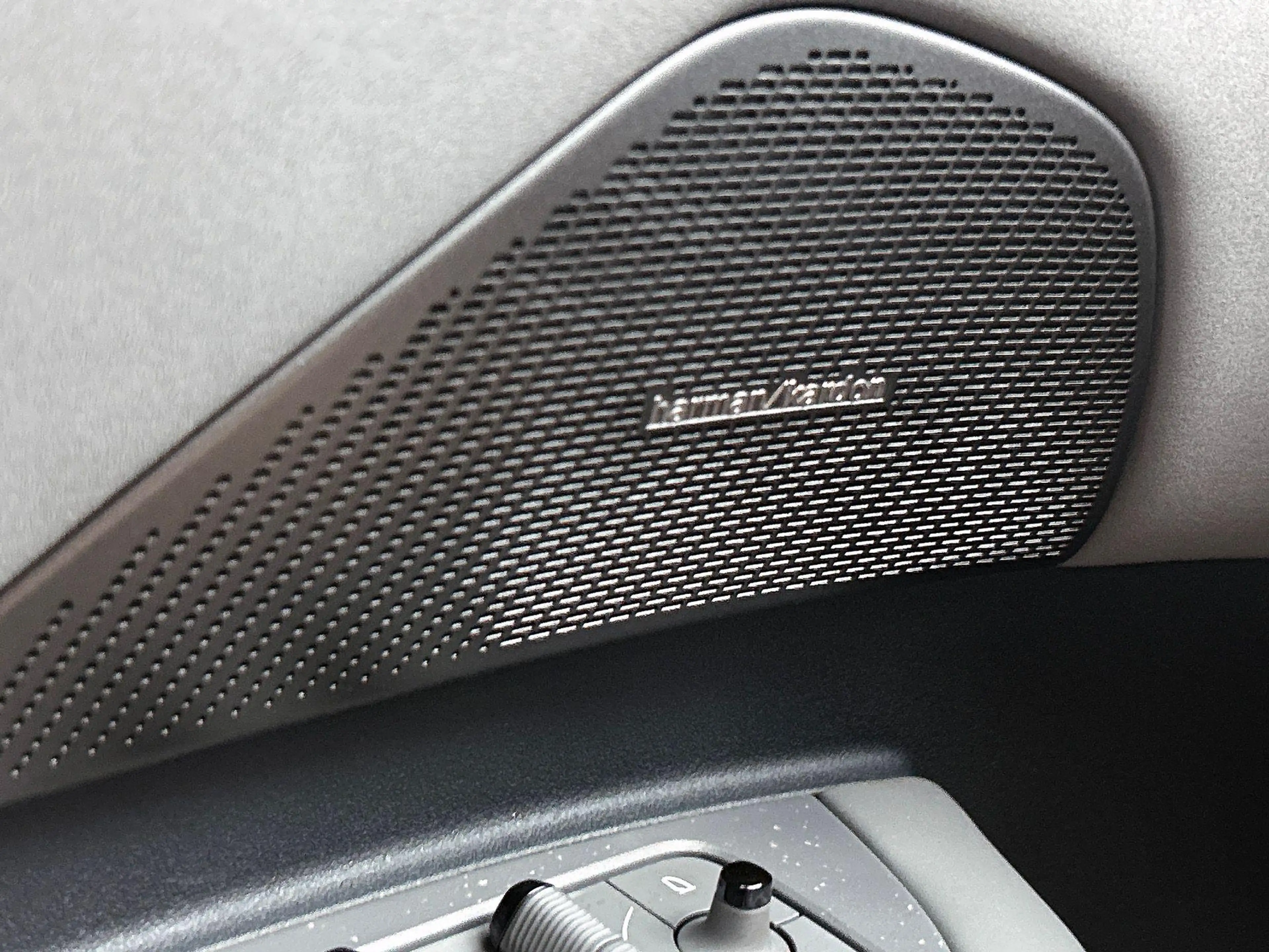 Lynk & Co 02 More 66 kWh | lederen bekleding | 360 graden camer — photo 10