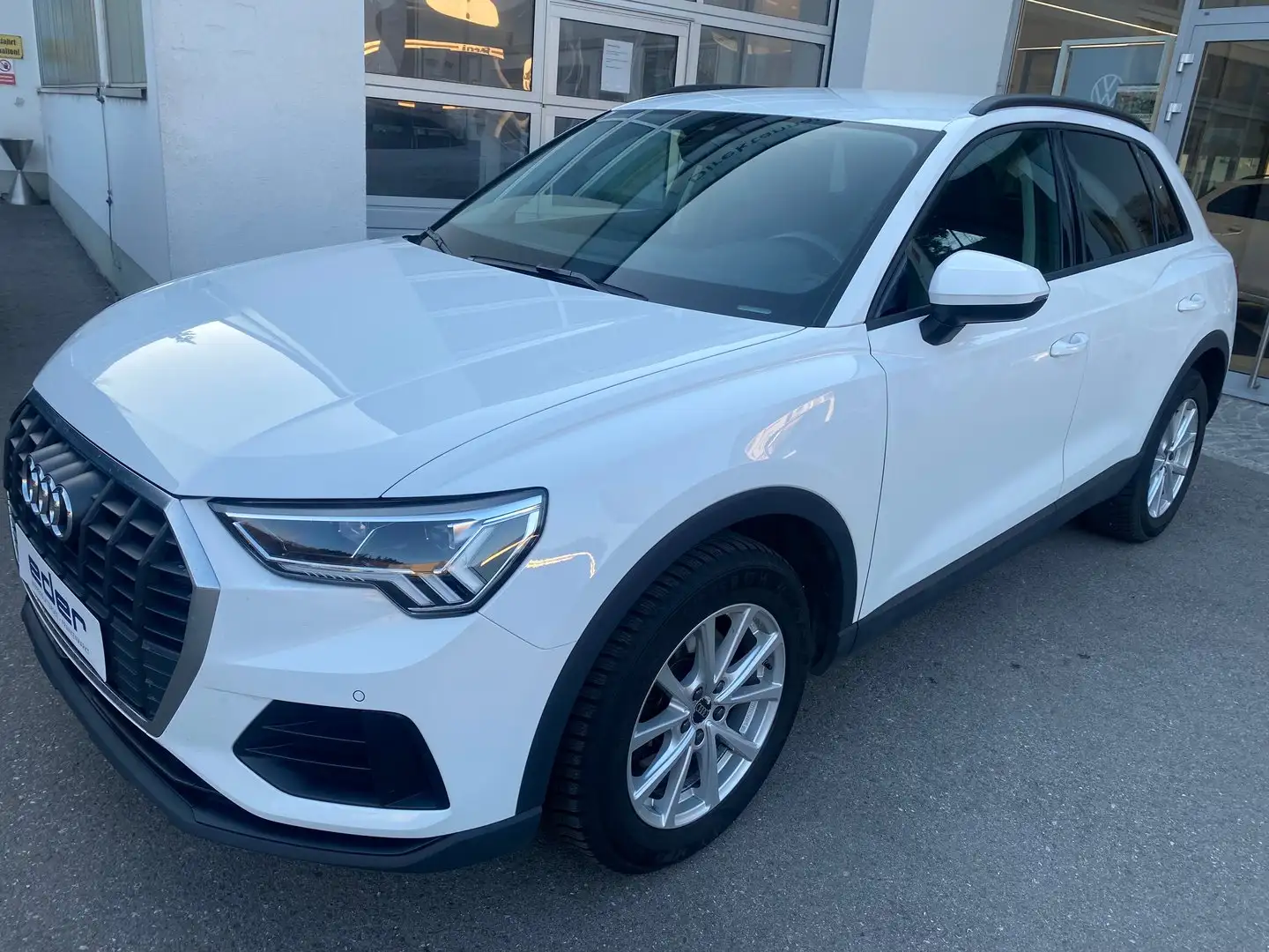 Audi Q3 35 TFSI Weiß - 1