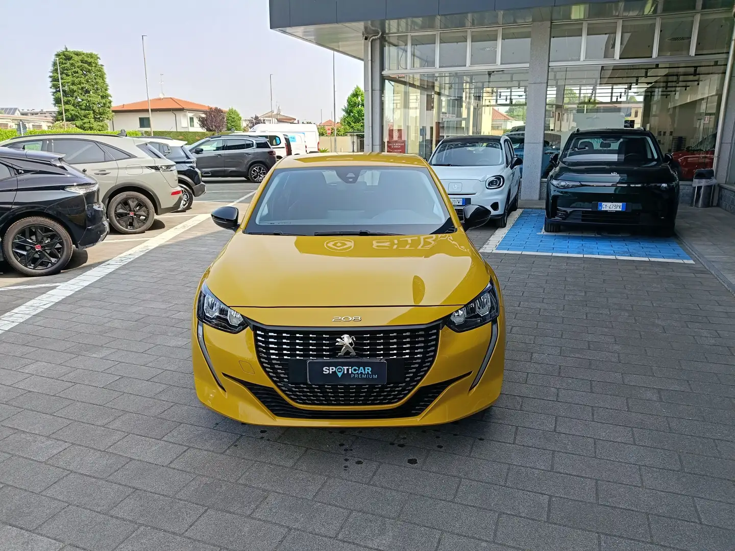 Peugeot 208 1.2 PureTech 75cv ACTIVE PACK Usato Garantito Giallo - 2
