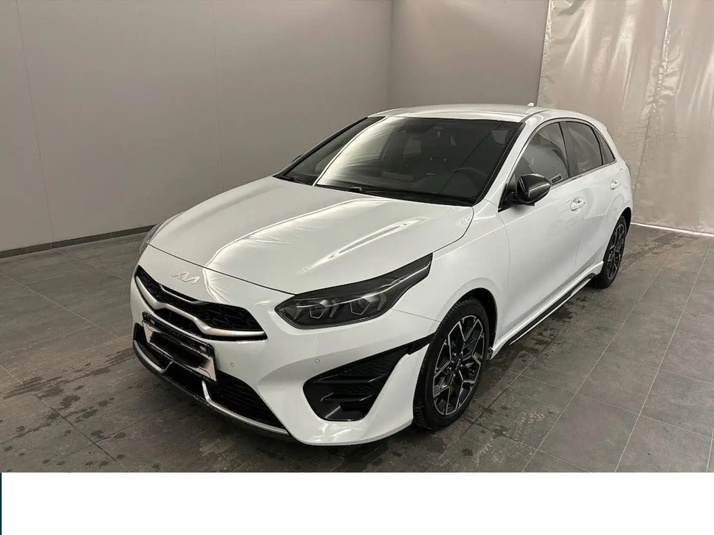 Kia Ceed / cee'd 1,4 T-GDI GT Line LED*Navi*RfK*PDC Blanc - 2