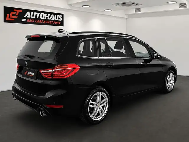 BMW 2 Series view 6