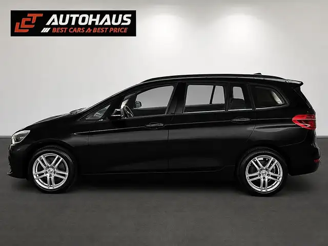 BMW 2 Series view 2
