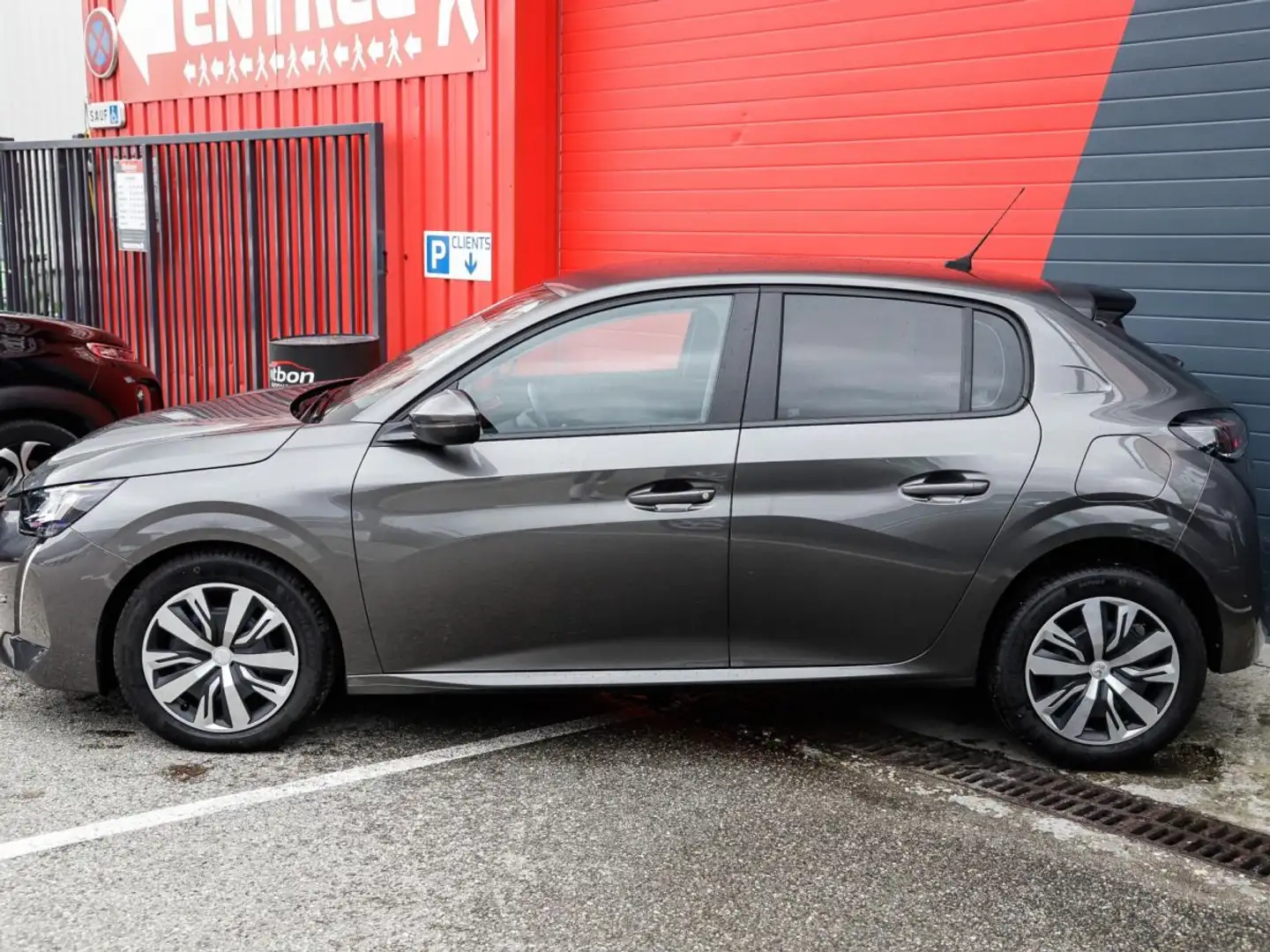 Peugeot 208 1.2i PureTech 100 CV Grau - 2
