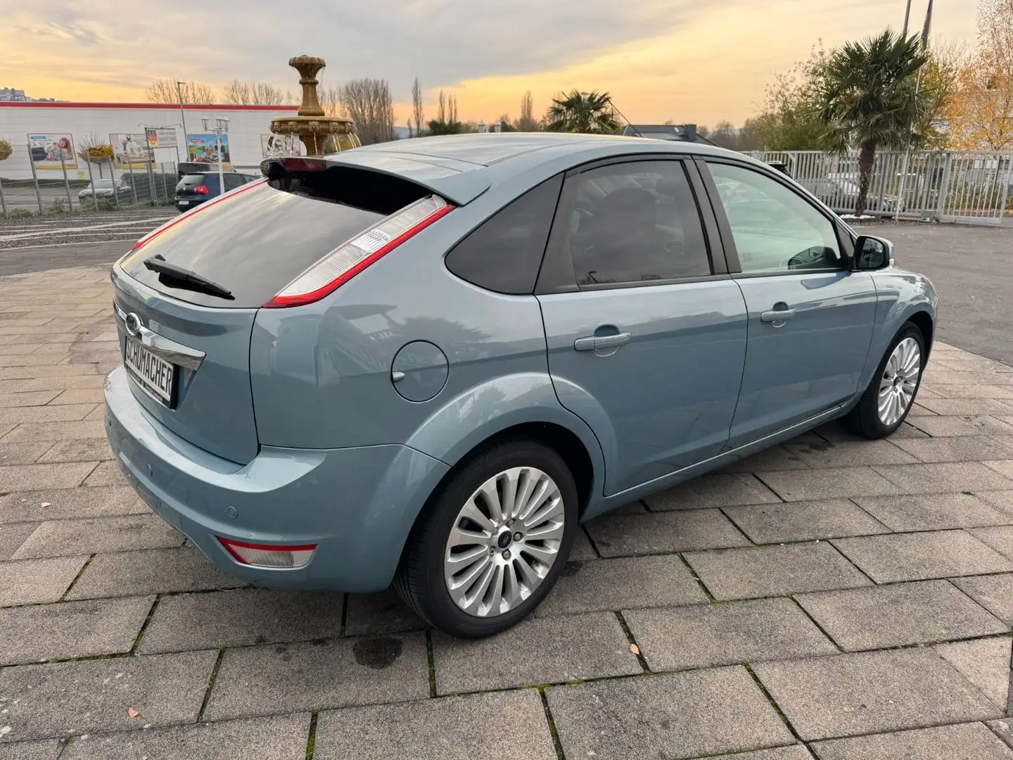 Ford Focus 1.6 Titanium top gepflegt mit Garantie! Gris - 2