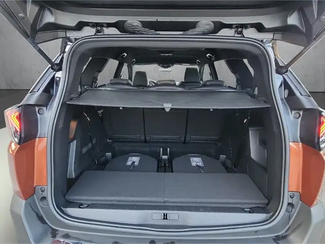 Peugeot 5008 view 7