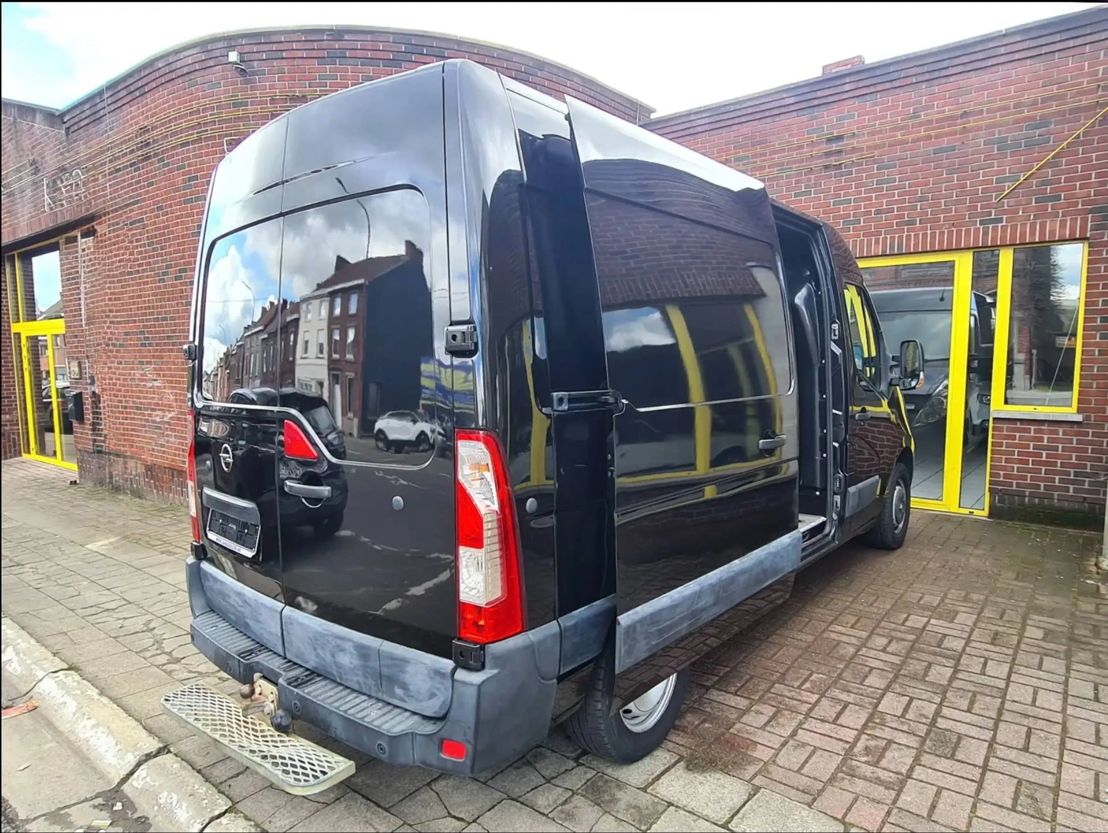 Opel Movano 2.3 CDTi L3H1 //  NAVIGATION//CLIM//L2 H+UTILITAIRE 3PL+1ER PROPRIETAIRE+GARANTIE 12 MOIS+CARPASS// — photo 11