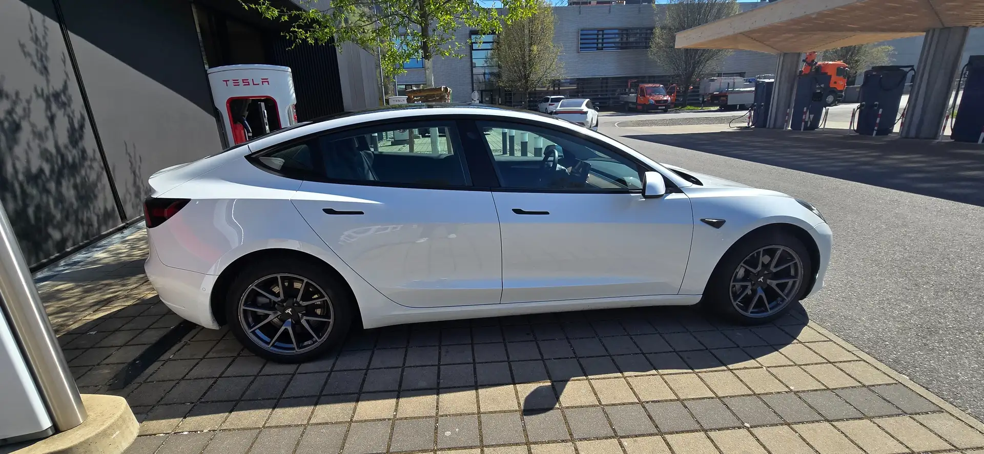 Tesla Model 3 Model 3 Long Range AWD 75kWh Weiß - 2