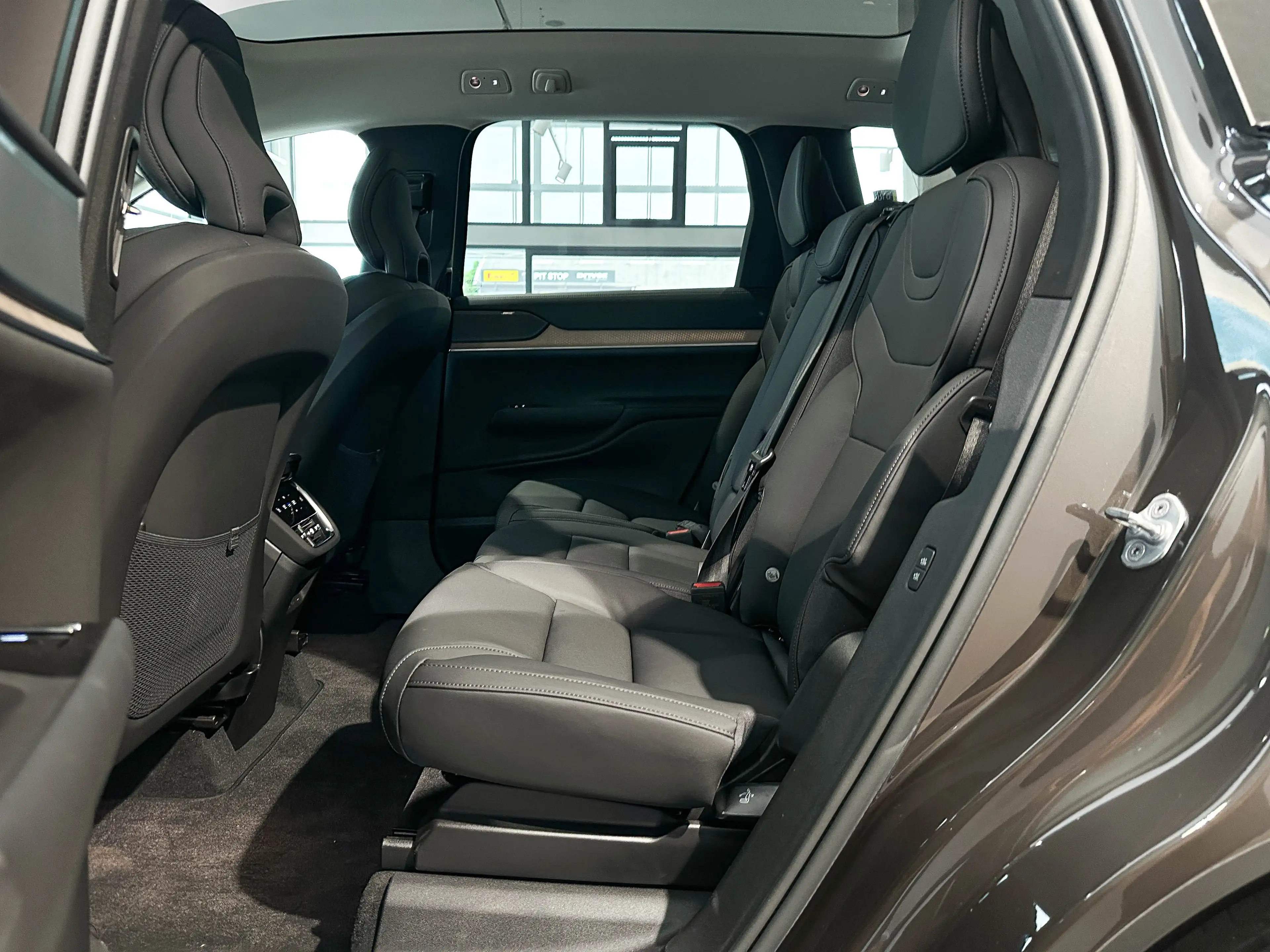 Volvo EX90 Ultra Twin AWD 111kWh - 7 Sitzer — photo 14