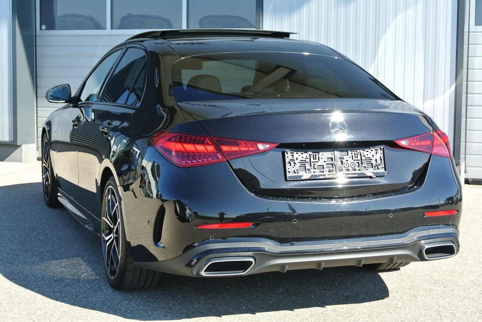 Mercedes-Benz C 200 d 9G Tronic *AMG -Line * Night Paket * PANO *LED Noir - 2