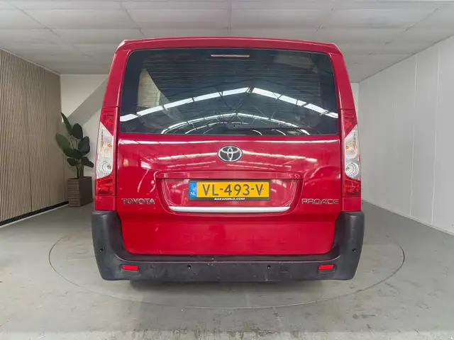 Toyota Proace view 11