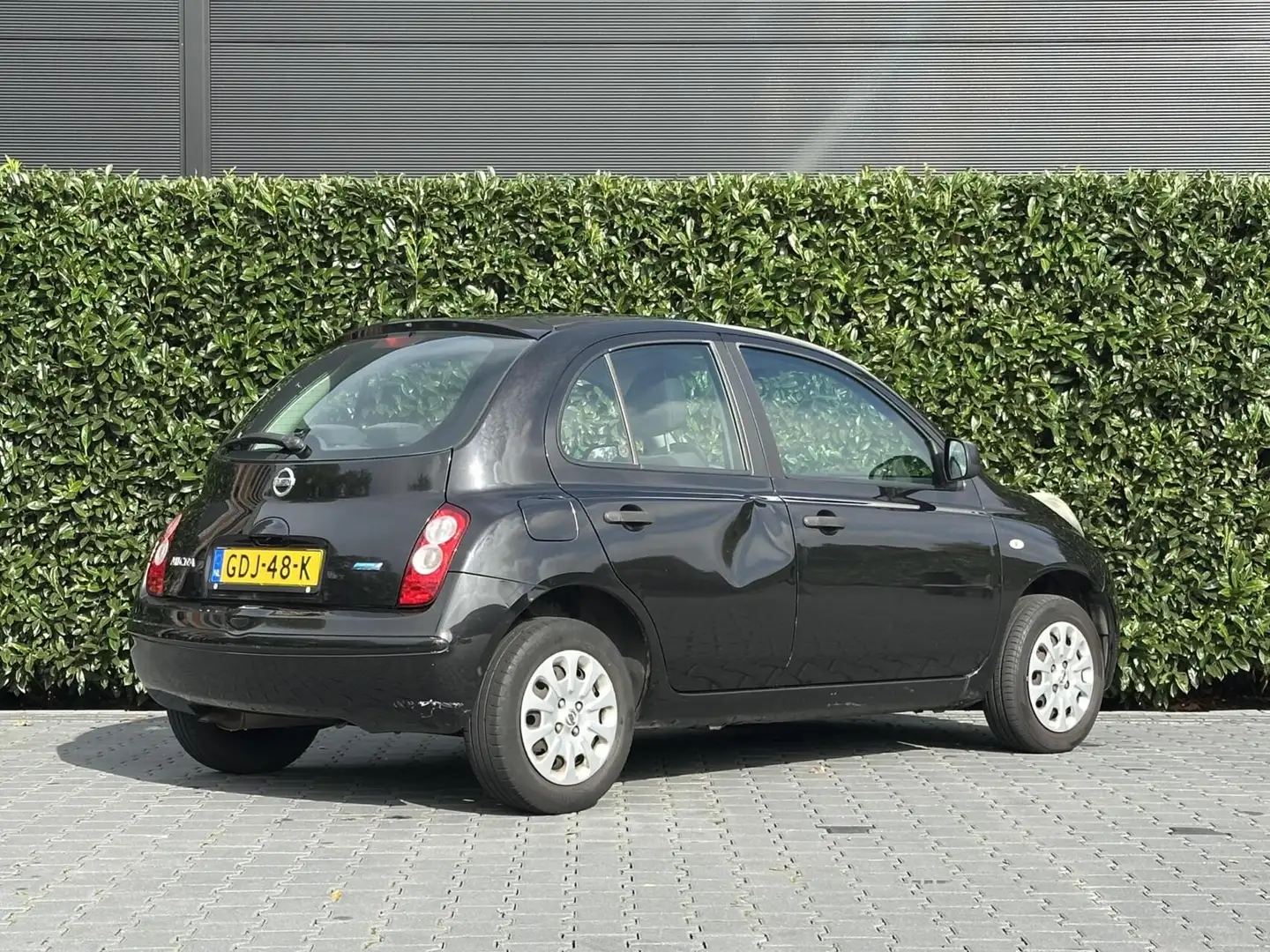 Nissan Micra 1.2 Mix, AIRCO, ELEKTRISCHE RAMEN, RADIO Zwart - 2
