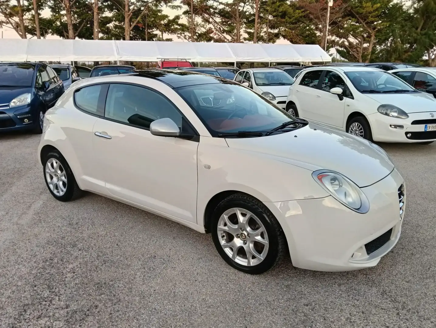 Alfa Romeo MiTo 1.3 jtdm(2) Distinctive sport pack MOTORE NUOVO - 1