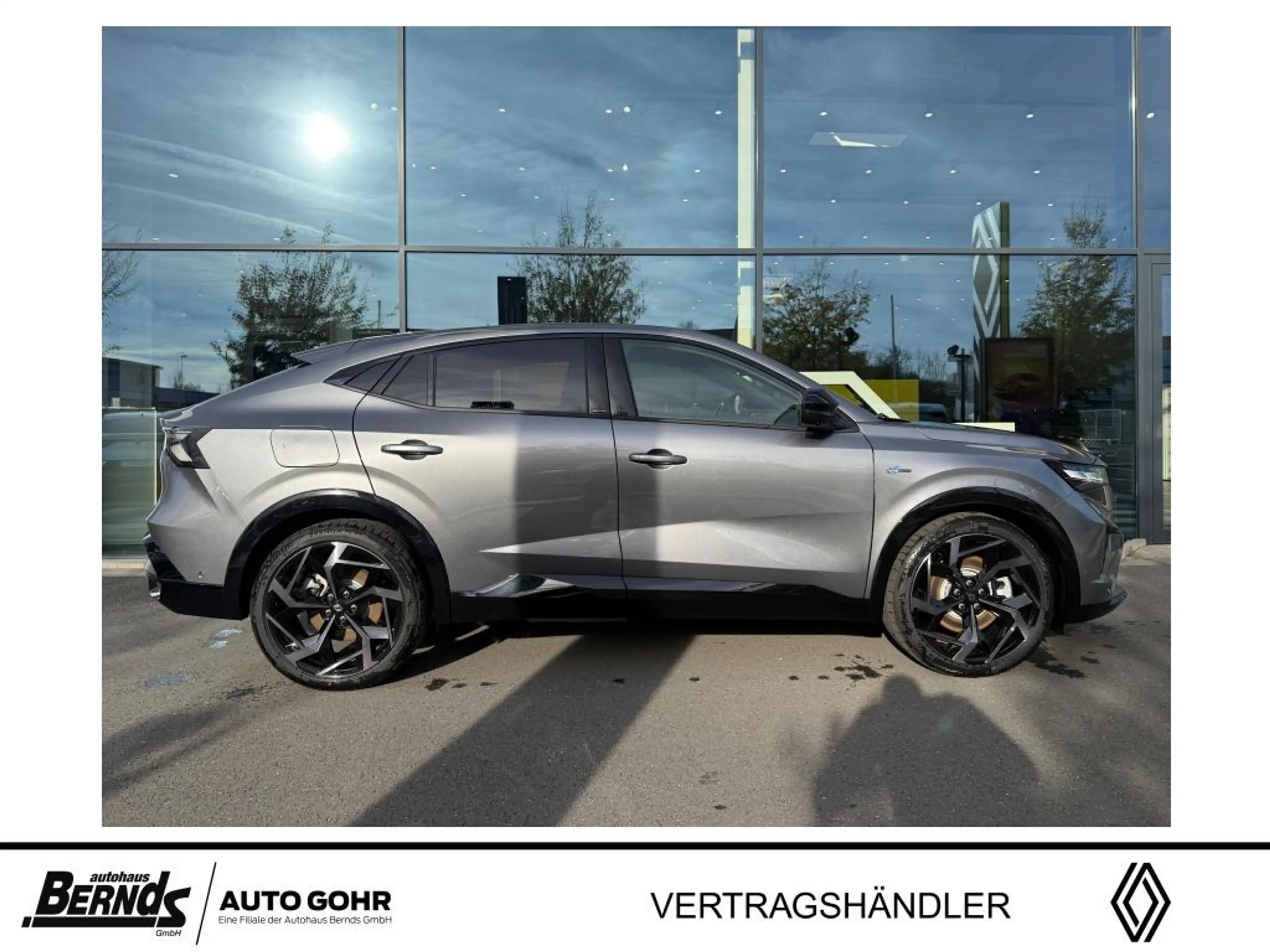 Renault Rafale E-Tech Plug-in Hybrid 300 4x4 Atelier Alpine Head- — photo 6