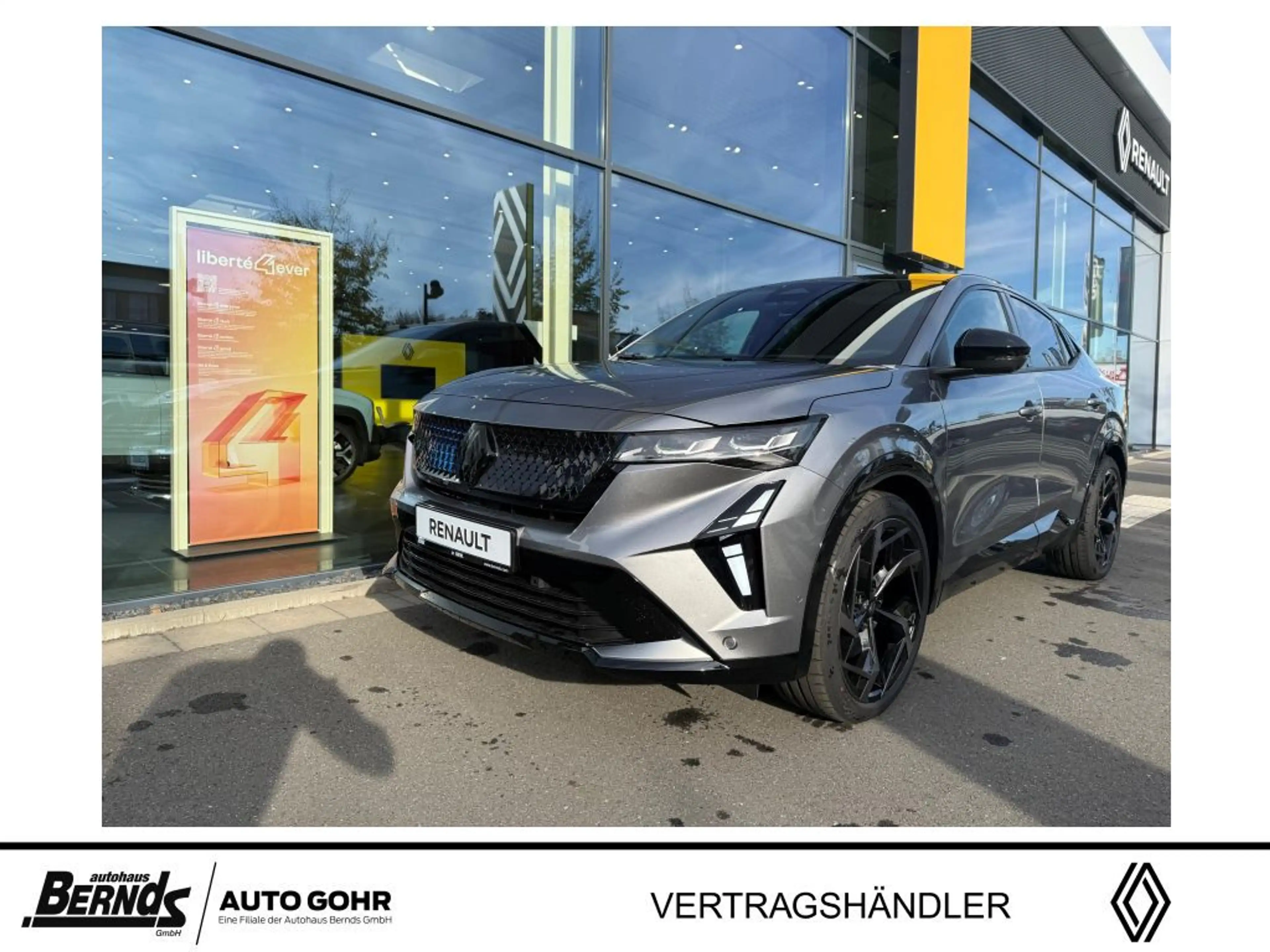 Renault Rafale E-Tech Plug-in Hybrid 300 4x4 Atelier Alpine Head-