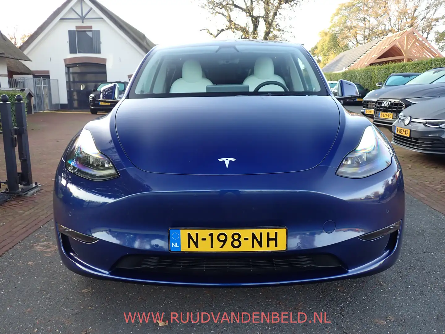 Tesla Model Y Long Range AWD 75kWh 90%SOH FSD-AUTOPILOT/20''/PRE Blauw - 2