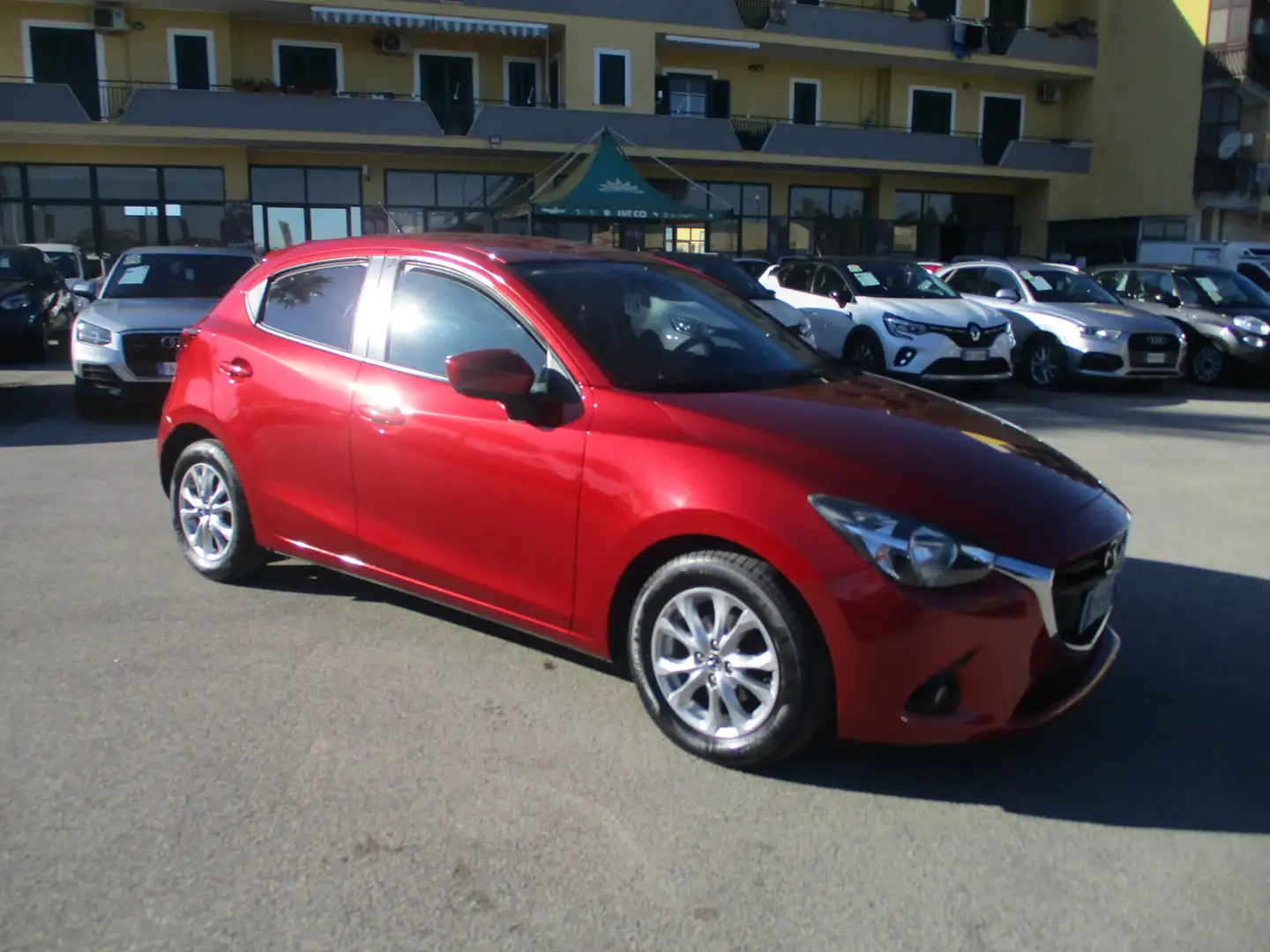 Mazda 2 2 III 1.5 BENZINA ESSENCE EURO6B 75cv *85000 KM* Rosso - 1