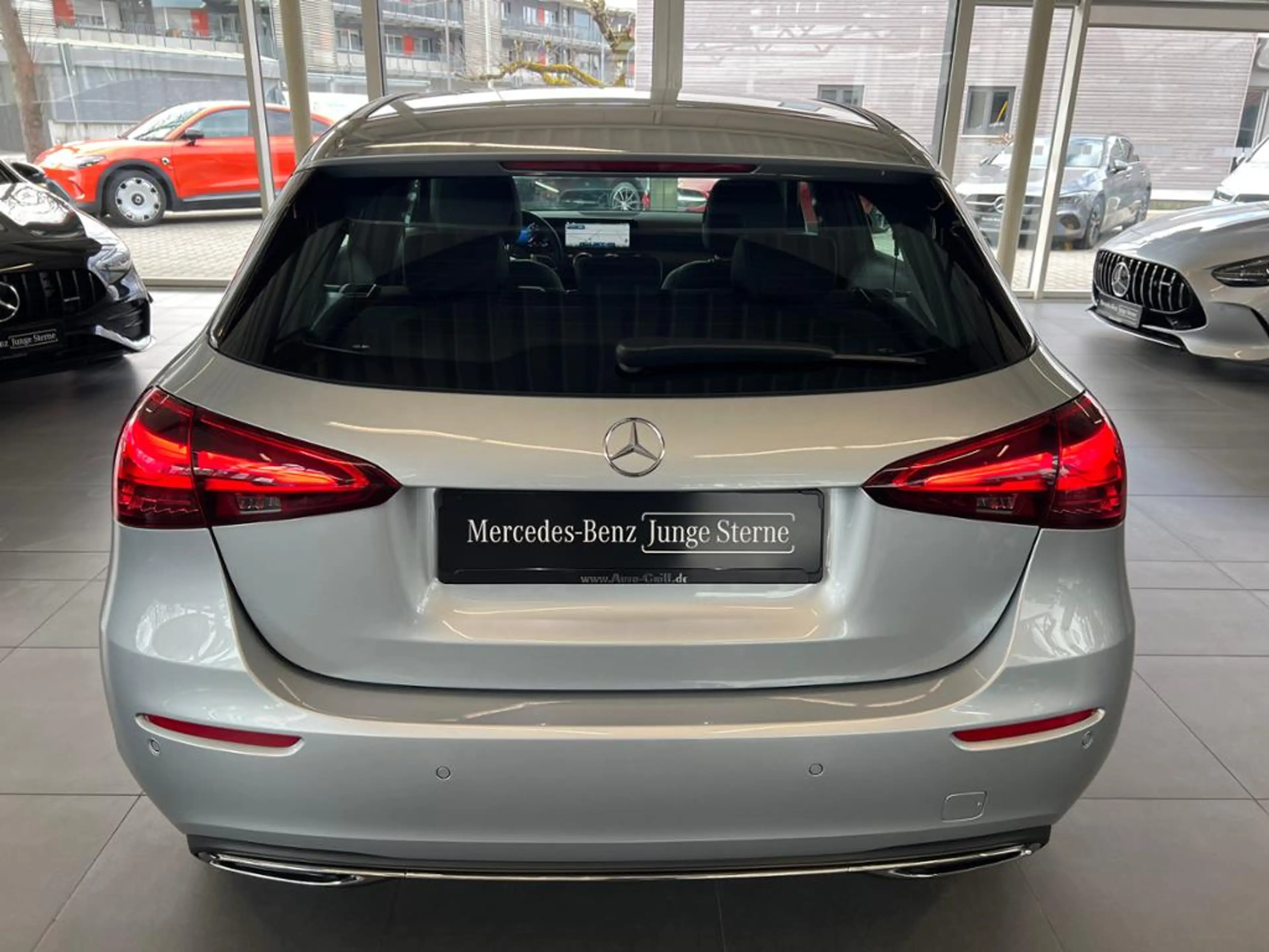 Mercedes-Benz A 200 Avandced Kamera Distronic VolldigiDisplay — photo 6