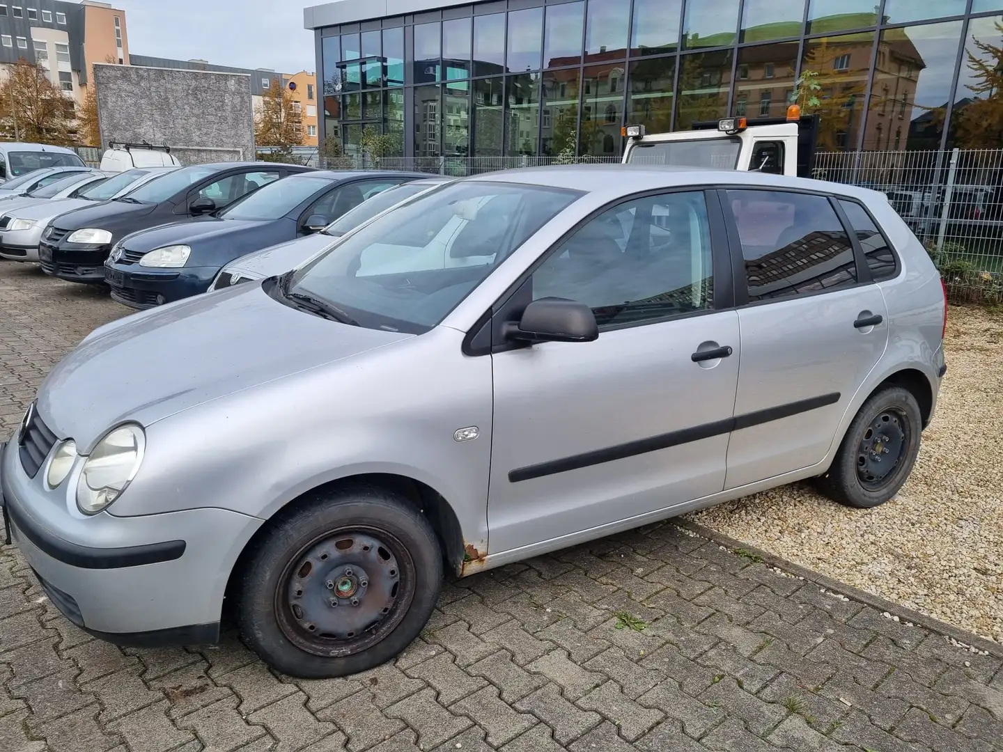 Volkswagen Polo Basis Silber - 1