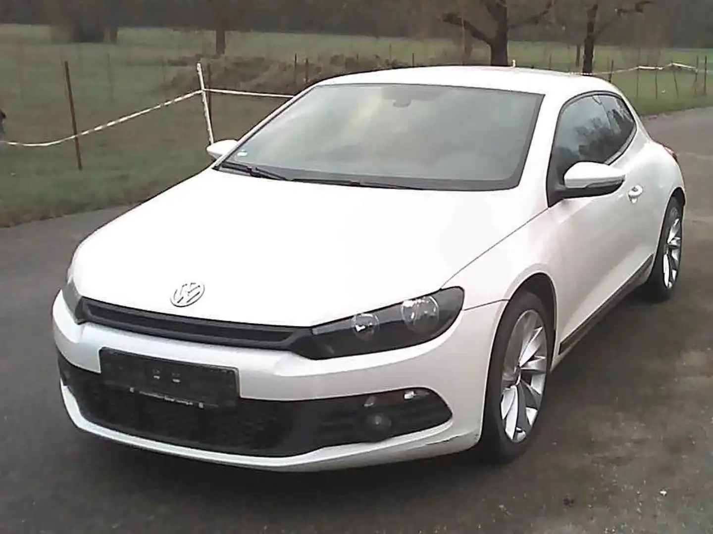 Volkswagen Scirocco 1.4 TSI 118 kW 6 Gang Getriebe 1 Hand White - 1