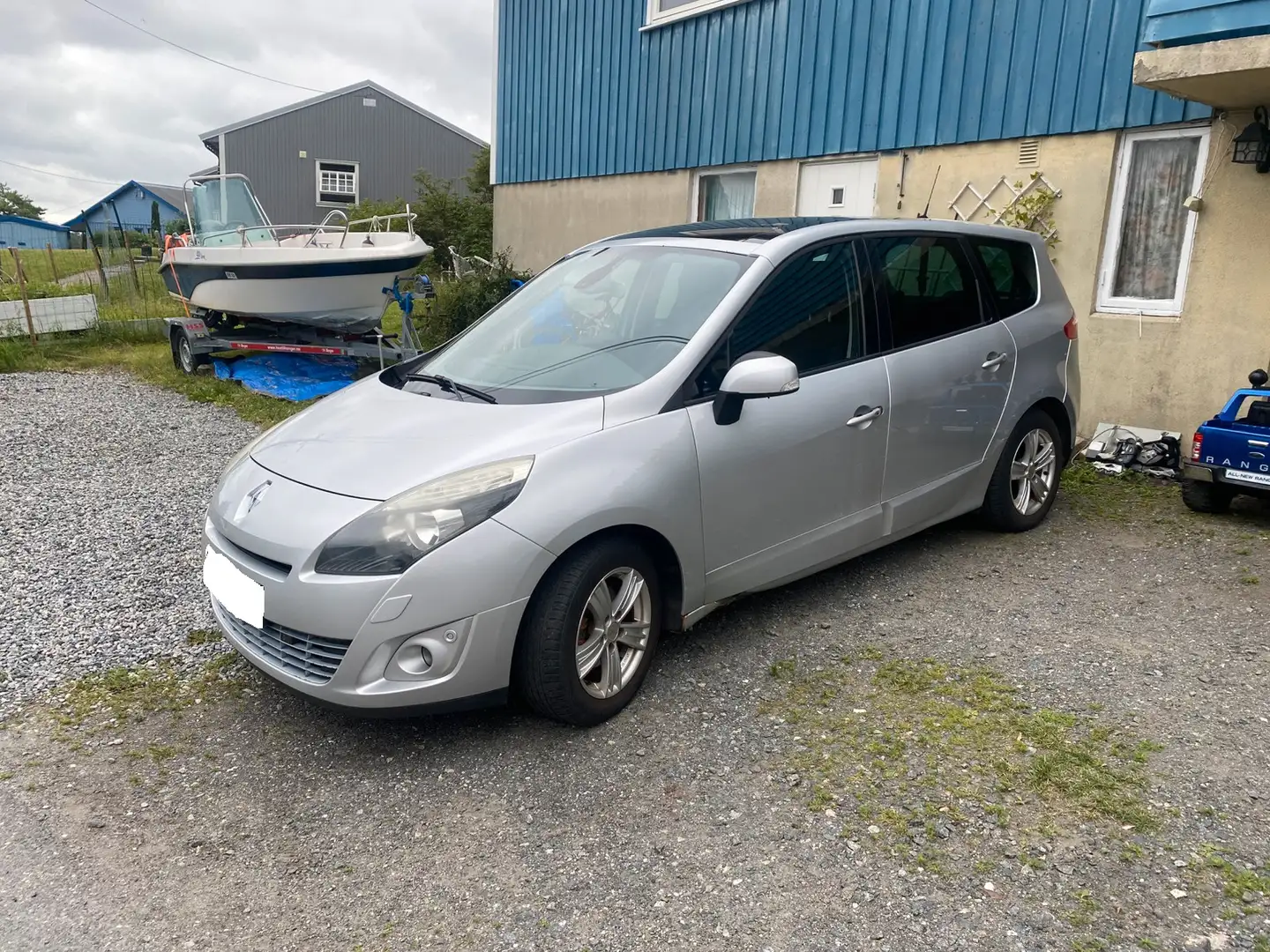 Renault Grand Scenic Grand Scénic III dCi 110 FAP Euro 5 Gris - 1