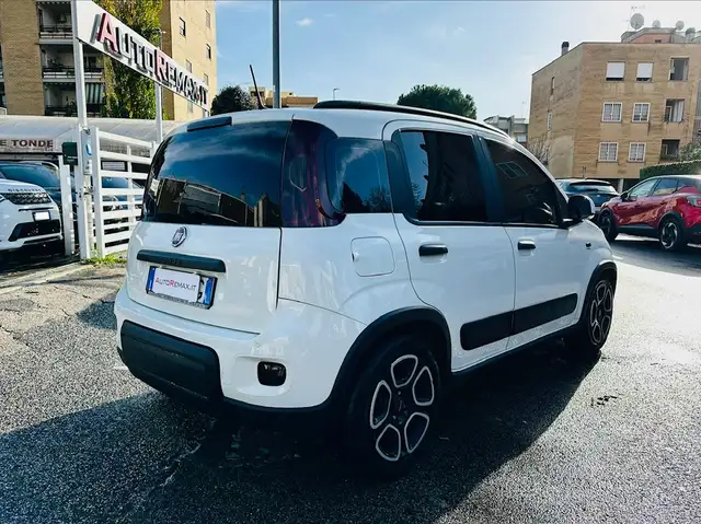 Fiat New Panda PANDA 1.0 MILD-HYBRID