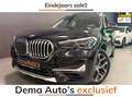 BMW X1 SDrive18i Executive Edition PANO/LEDER/H-UP/NAVI/S Zwart - thumbnail 1