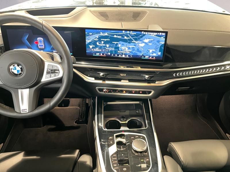 BMW X7 xDrive40d M Sport — photo 8