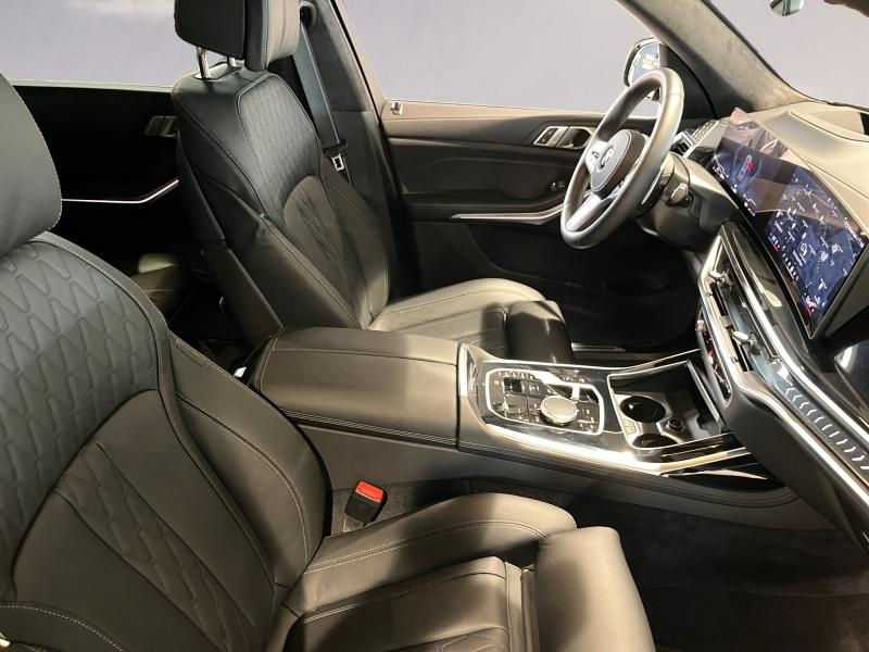 BMW X7 xDrive40d M Sport — photo 13