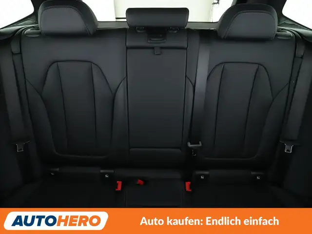 BMW X3 view 15