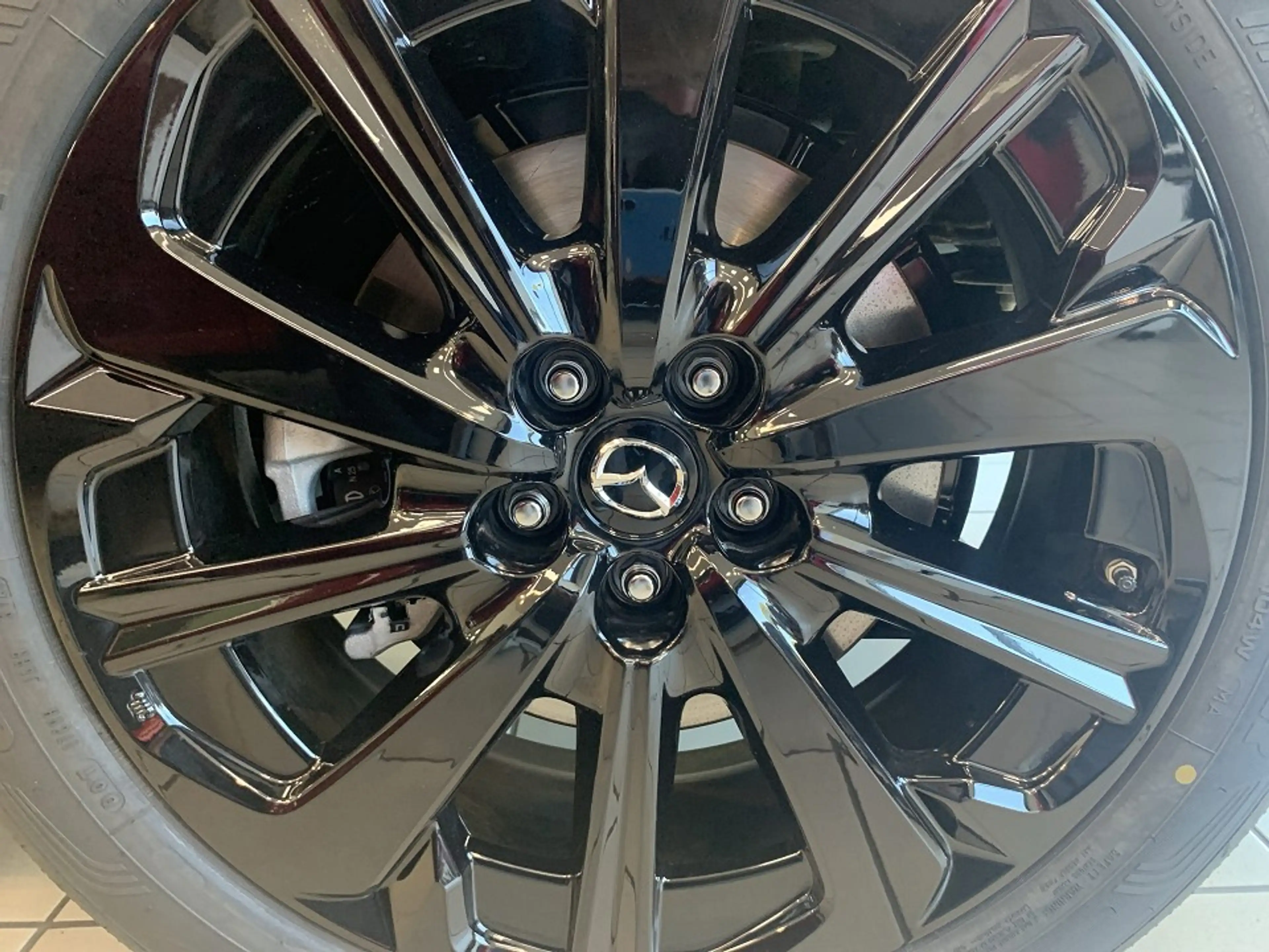 Mazda CX-80 3.3L e-SKYACTIV D 254ps 8AT AWD Homura Plus BLOP C — photo 6