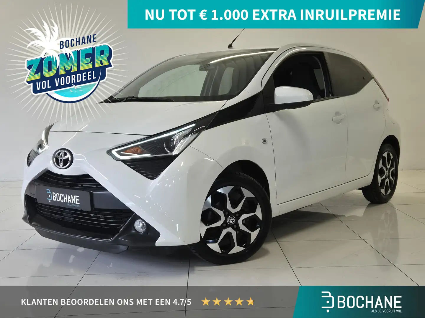 Toyota Aygo 1.0 VVT-i X-Joy | Climate Control | Achteruitrijca White - 1