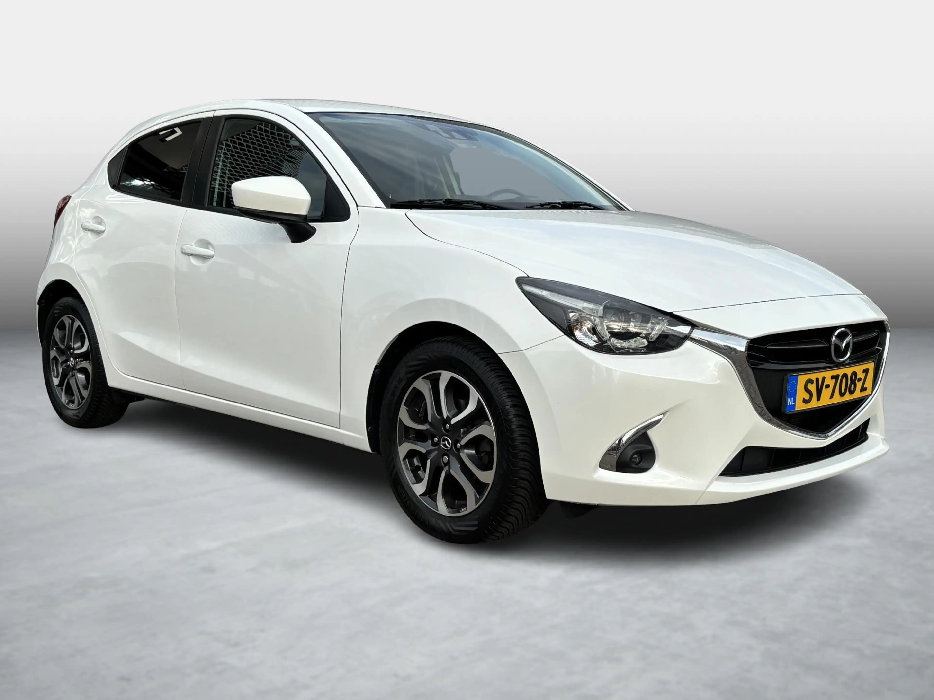 Mazda 2 1.5 Skyactiv-G GT-M All-season, Navi, Stoelverwarm — photo 6