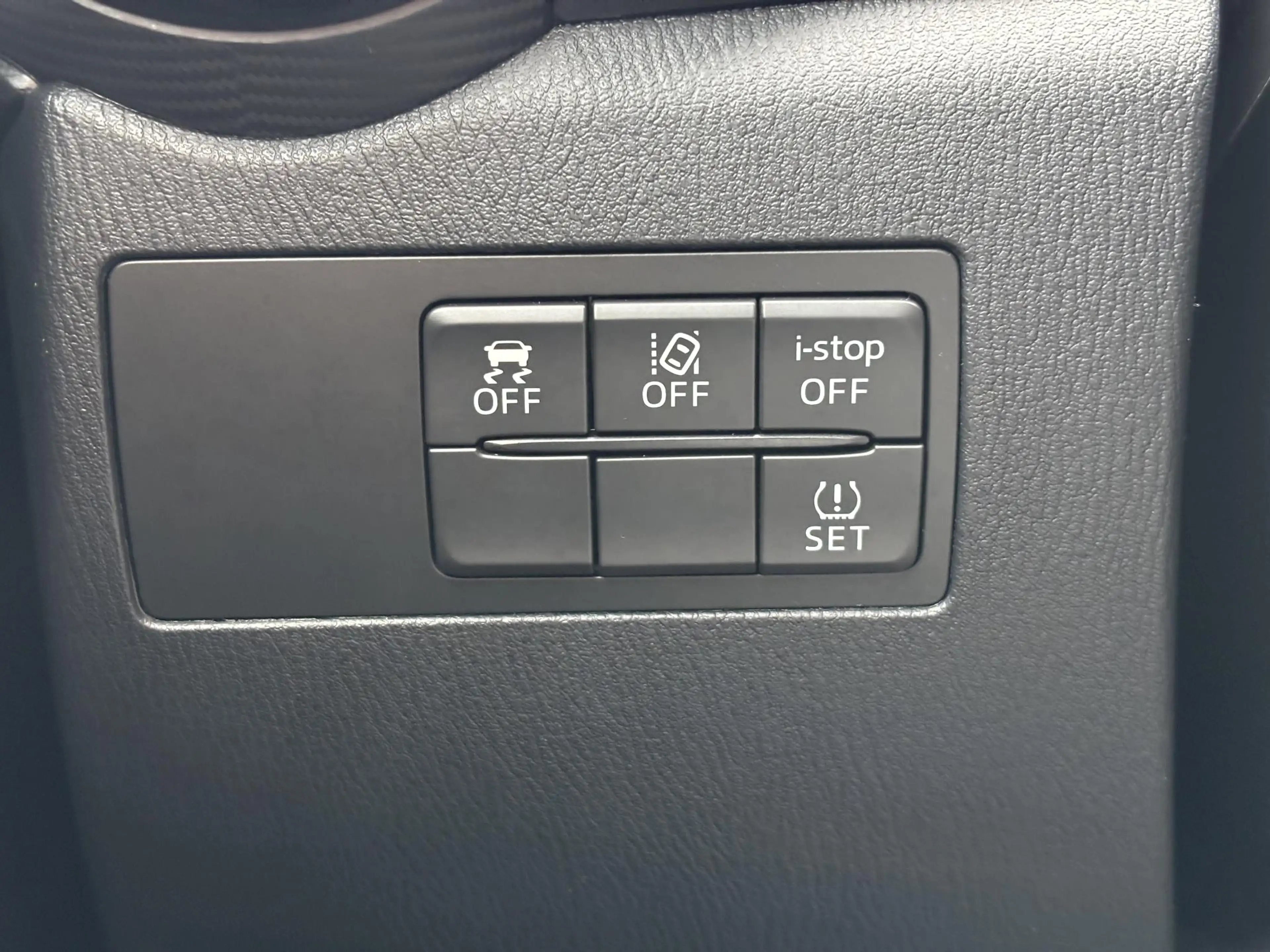 Mazda 2 1.5 Skyactiv-G GT-M All-season, Navi, Stoelverwarm — photo 12