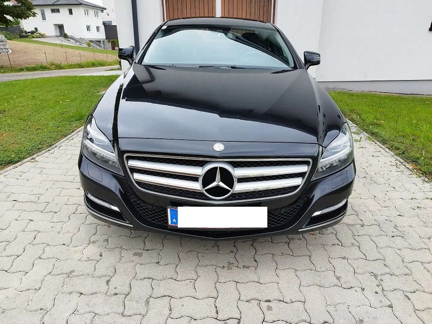 Mercedes-Benz CLS Schwarz - 1