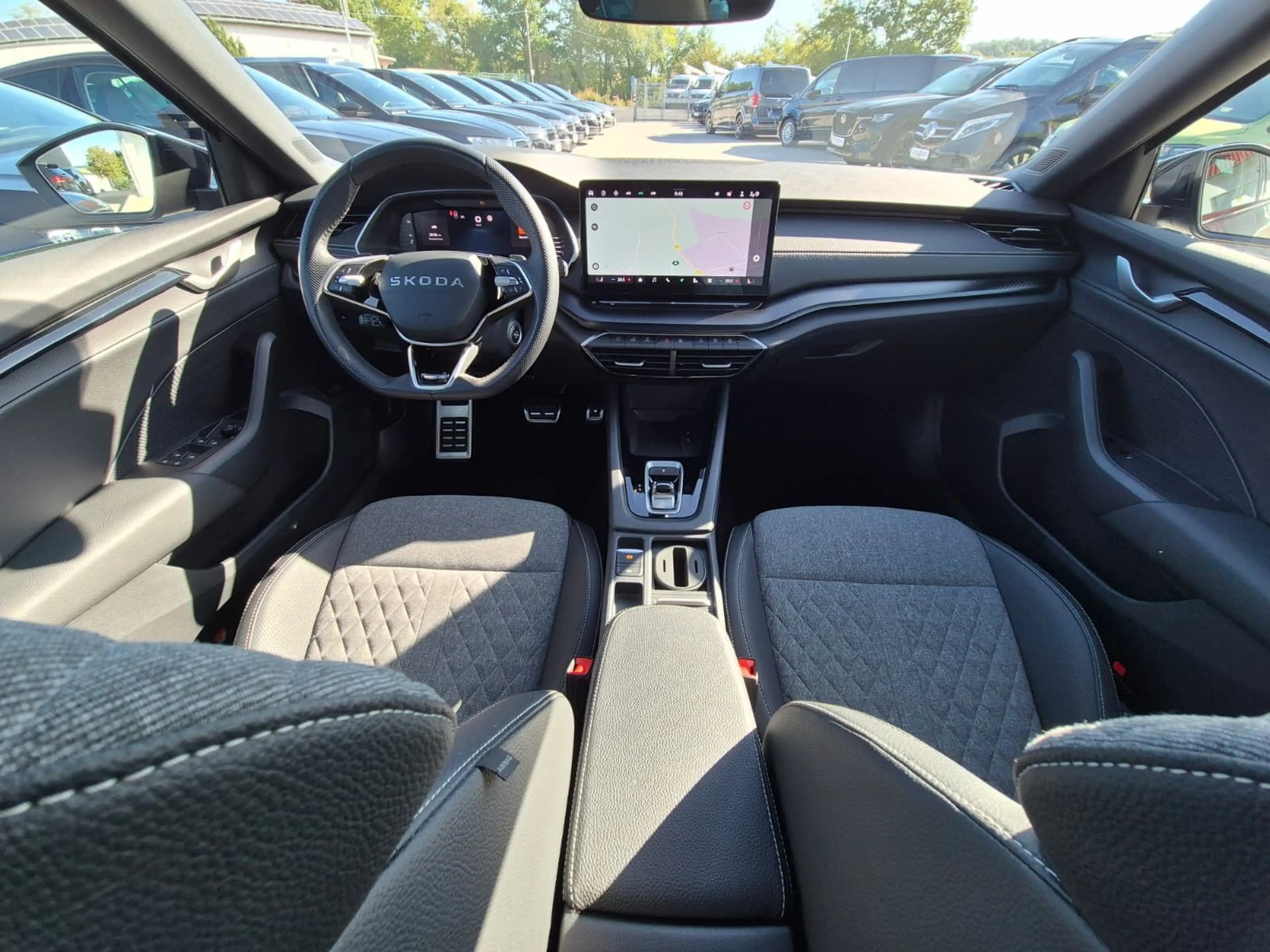 Skoda Octavia 1.5 DSG Sportline PANO*MATRIX*AHK*5J.GAR — photo 34
