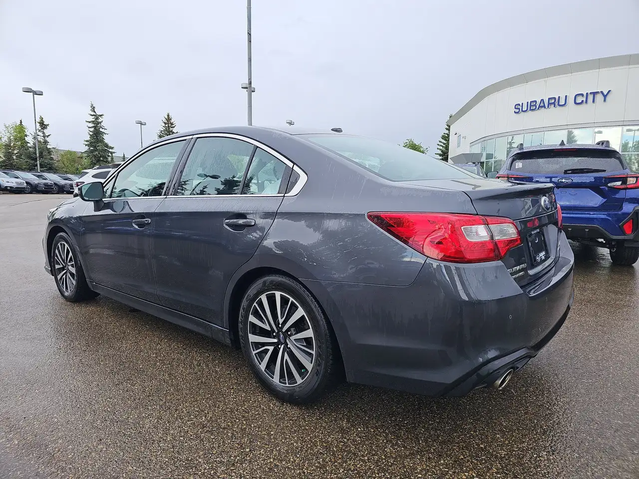 Subaru Legacy fotografie Subaru Legacy
