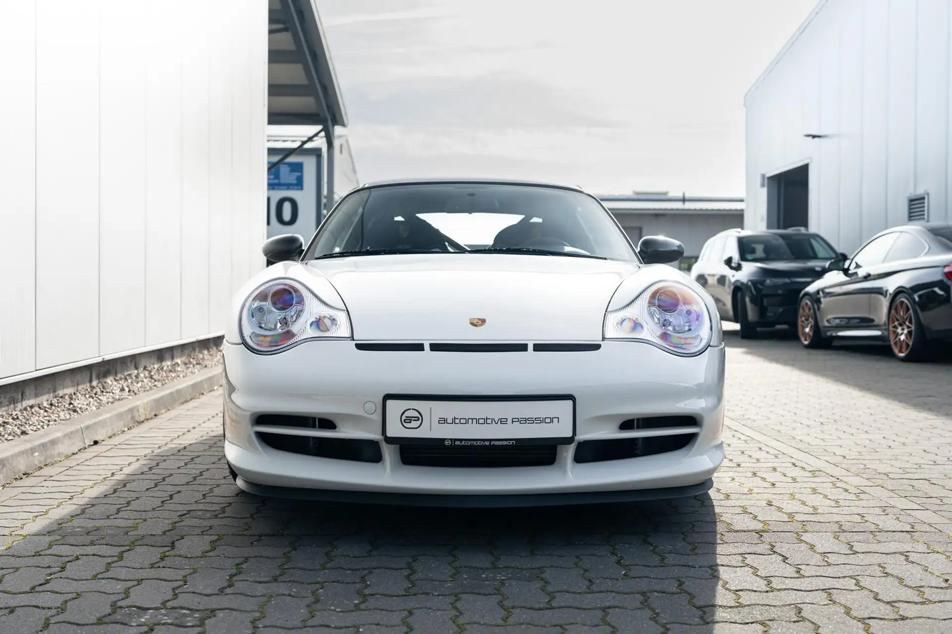 포르쉐 911 GT3 RS 2004 흰색 사진 2