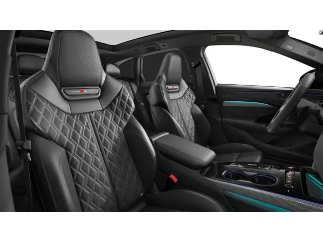 Audi A6 view 8