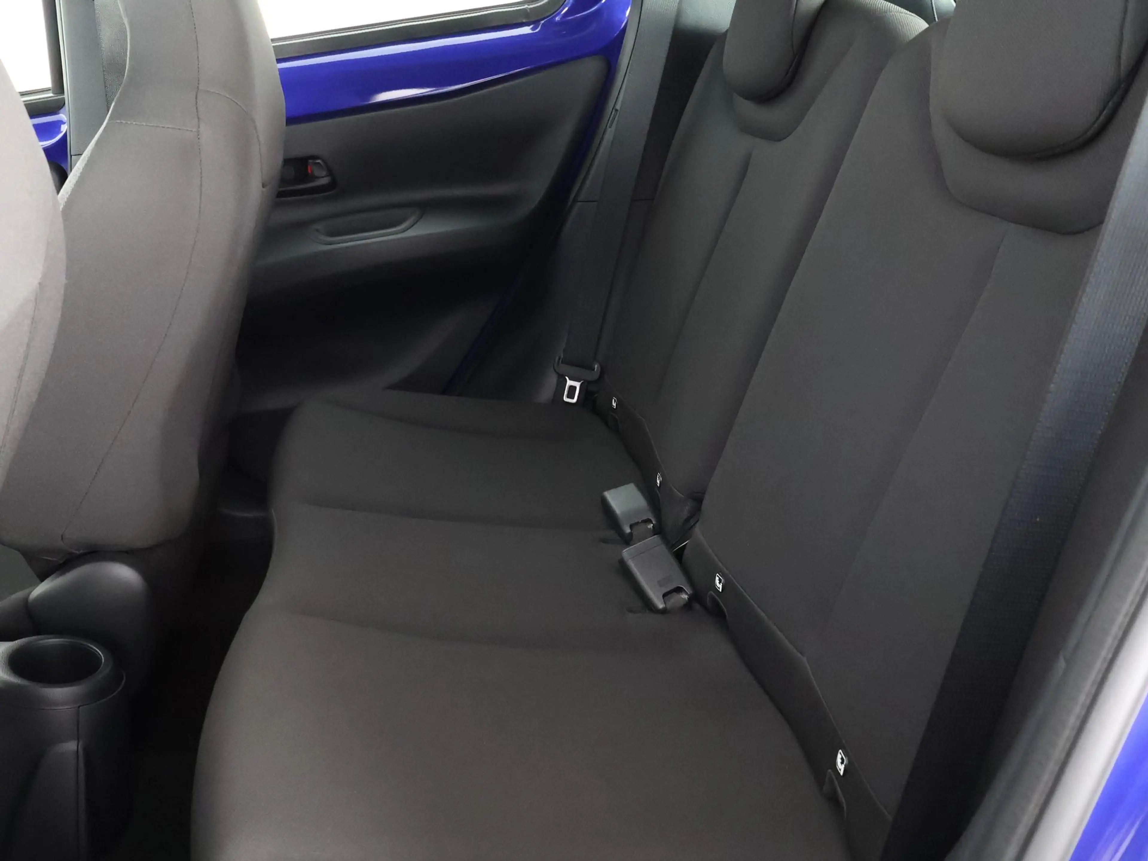 Toyota Aygo X 1.0 VVT-i MT Play |  Apple Carplay & AndroidAUTO | — photo 18