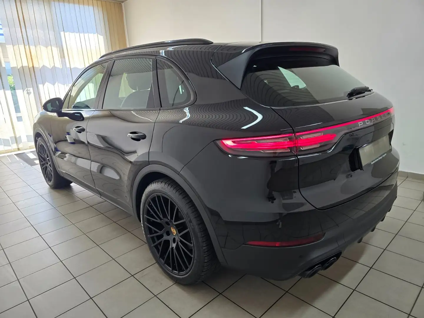 Porsche Cayenne LED Luft Pano HuD Sthzg 14 Wege 4 Rohr NP:104TE Negro - 2