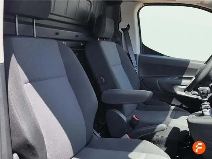 Toyota ProAce City 2020, foto 15