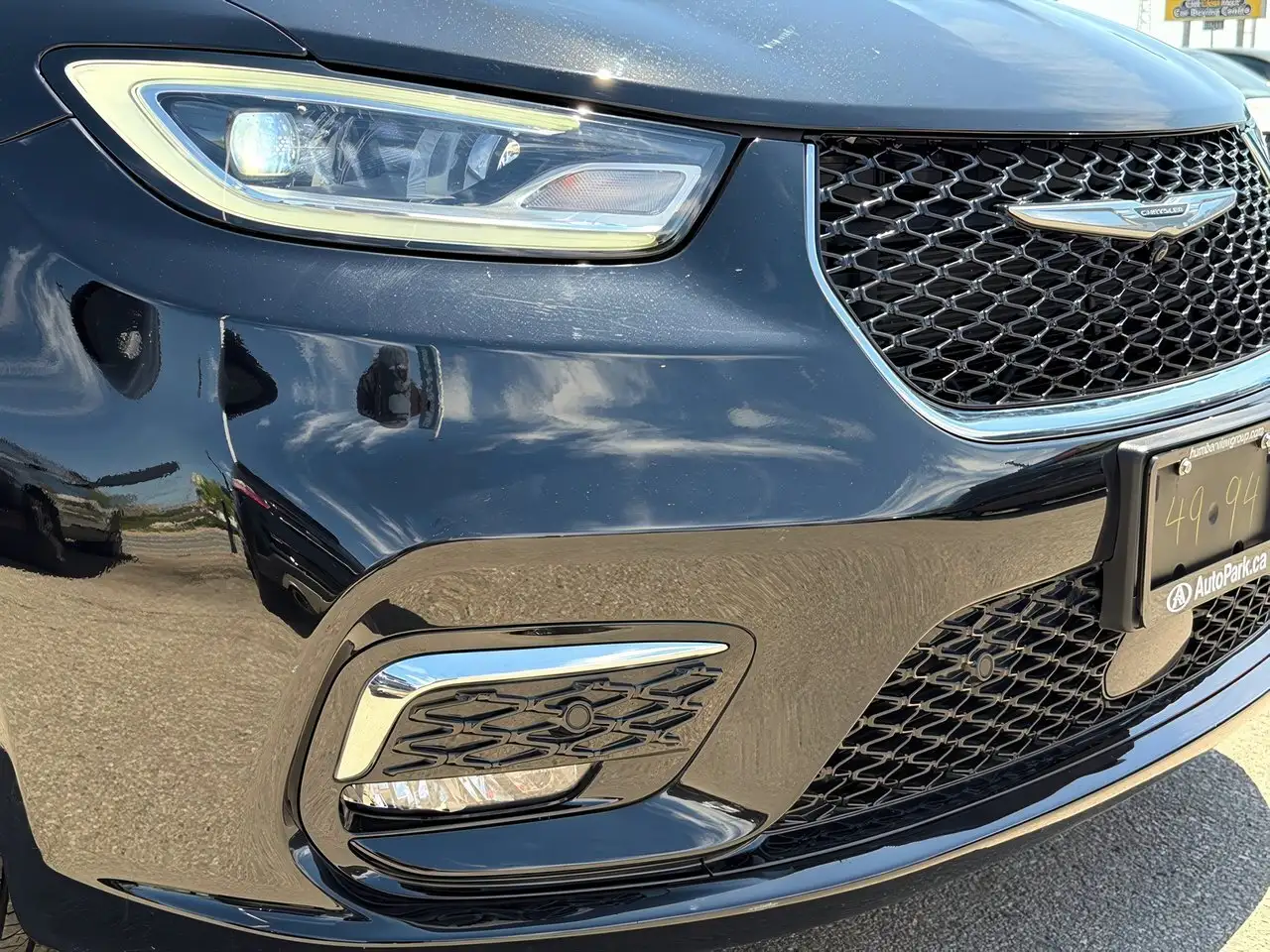 Chrysler Pacifica снимка Chrysler Pacifica