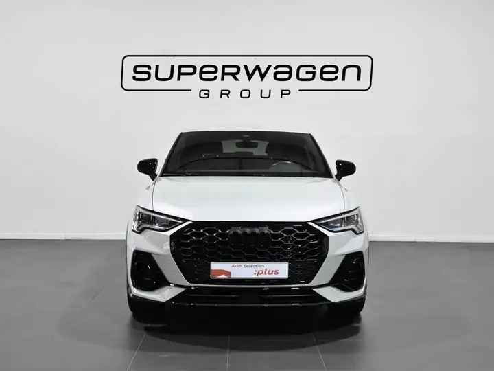 Audi Q3 Sportback 45 TFSI e S tronic Black Line 2022, foto 2