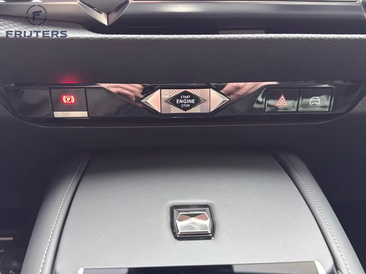 DS Automobiles DS 4 DS4 Cross 29