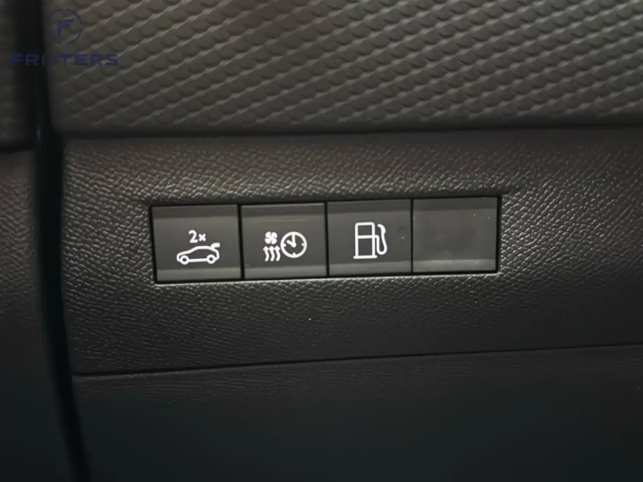 DS Automobiles DS 4 DS4 Cross 30